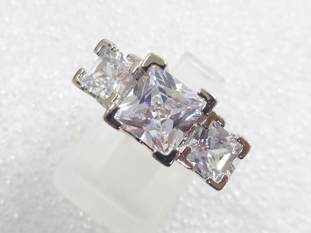 CRYSTAL FASHION RING / JP SIZE 11
